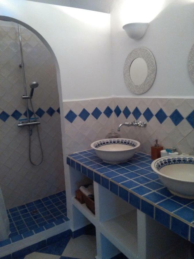 Boutique Bed & Breakfast Casa Utopia Alcaucín エクステリア 写真